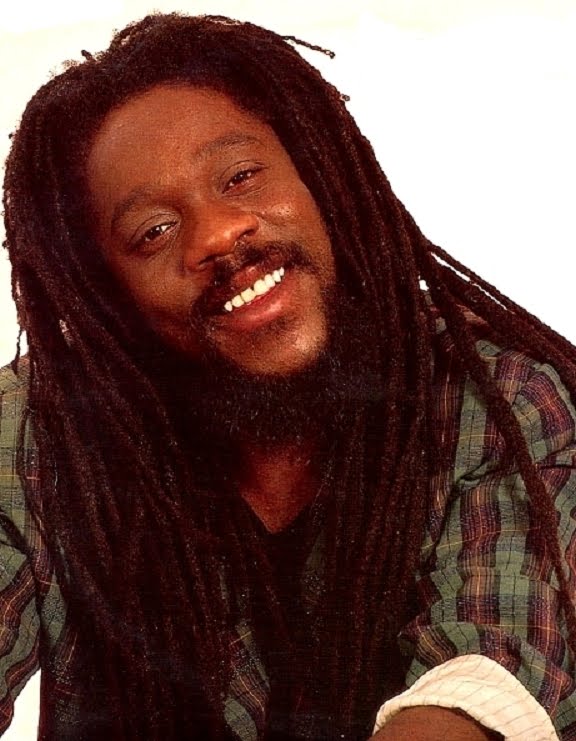 Reggaediscography: DENNIS BROWN - DISCOGRAPHY: (Reggae Singer)