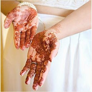 Pashtun Afghan Girls Mehndi Henna Picture