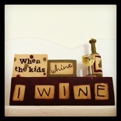 whinewine