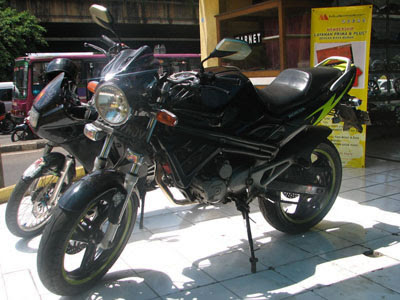 automotive bike Modifikasi Motor  Honda Tiger Gaya Bike 