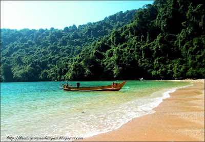 Pesona Yang Dapat Ditemuka Di Pulau Nusa Barong 