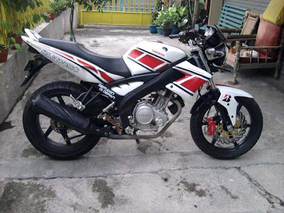 http://new-modificasi.blogspot.com/2013/04/modifikasi-motor-yamaha-vixion-new.html