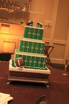 Planning a football-themed wedding? These ideas from www.abrideonabudget.com are GREAT!