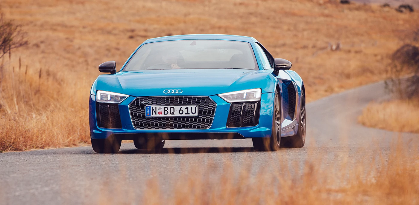 Đánh giá siêu xe Audi R8 2016