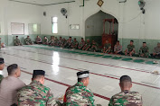 Kodim 1416/Muna Bersama Jajaran Polres Gelar Shalat Jumat dan Doa Untuk TNI-POLRI Yang Bertugas Ops di Papua