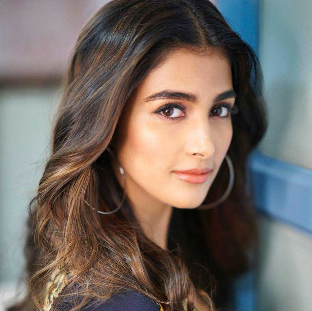 Pooja Hegde Profile Biography Family Photos and Wiki and Biodata, Body Measurements, Age, Husband, Affairs and More...