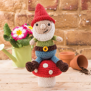 onemancrochet_gnome_lovecrochet