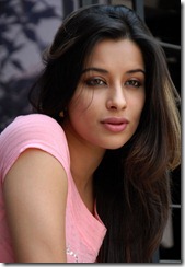 Madhurima_New_closeup_photo