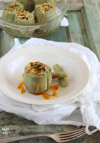 Alcachofas con crumble de almendras