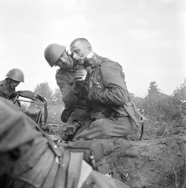 Wounded Finnish soldier, 22 July 1941 worldwartwo.filminspector.com