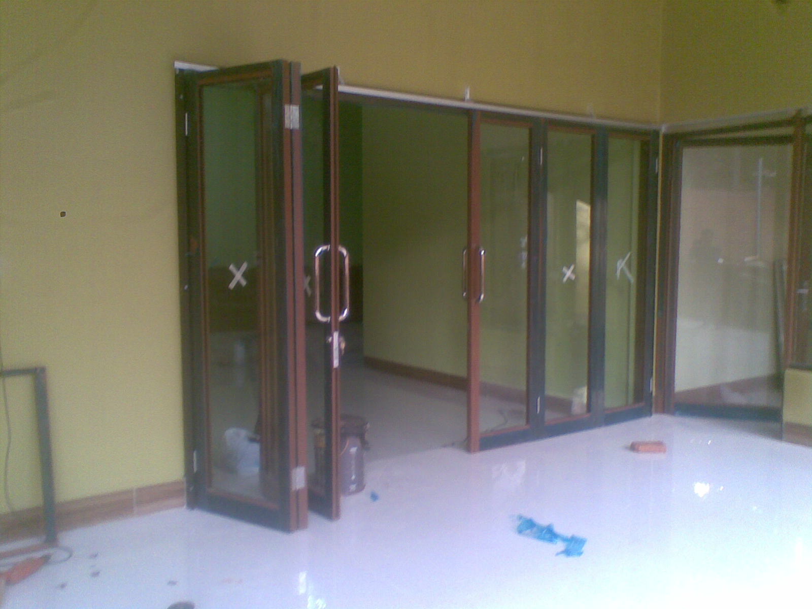 KUSEN PINTU ALUMINIUM toko aluminium murah karawang