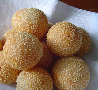 KUE ONDE - ONDE SURABAYA