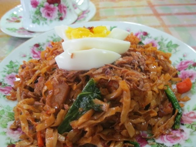 Dari Dapur Ummi: Petang ni Mee Sanggul Goreng pulak