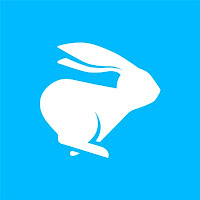 Logo da Loggi: Um coelhinho branco estilizado no fundo azul claro.