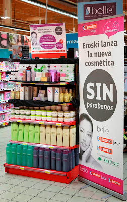 Detalle de lineal de productos cosméticos de la marca belle, de comercialización   exclusiva en EROSKI, libres de parabenos.