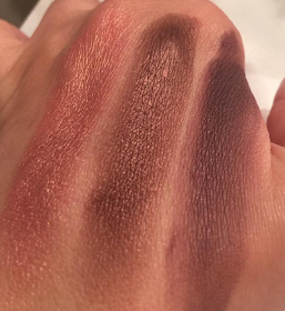 swatch palette Sweet Peach Too Faced