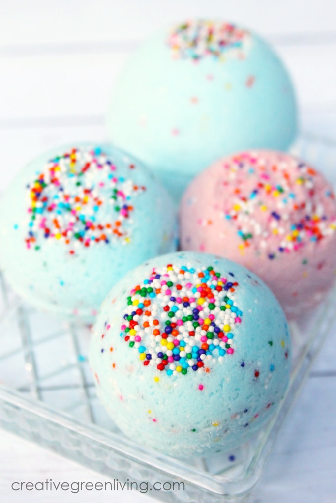 How to make lush bath bombs