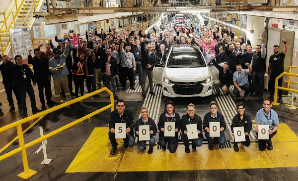 Novo Chevrolet Onix atinge 500 mil unidades produzidas no Brasil