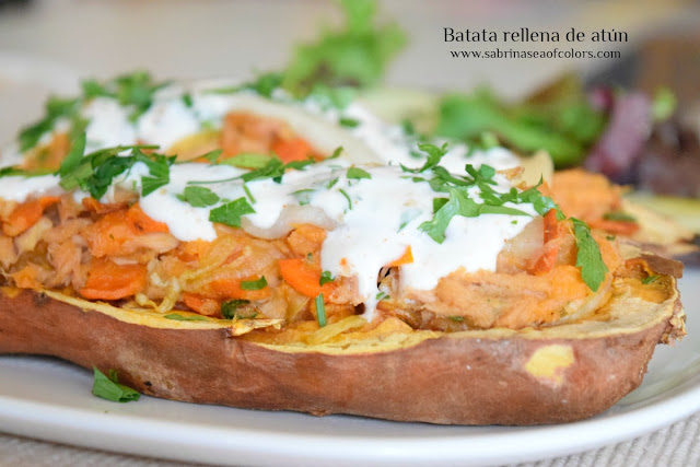 Batata rellena de atún, al horno