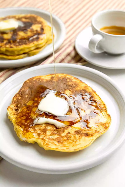 Easy 3-Ingredient Banana Pancakes Recipe