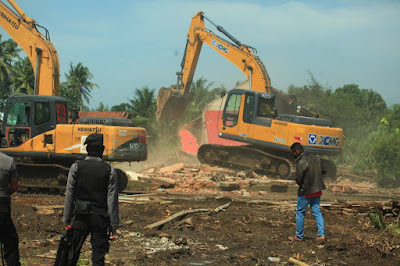 PENGEMBANG BANDARA YOGYAKARTA MENGINGATKAN UNTUK TIDAK MENCURI TANAH RAKYAT