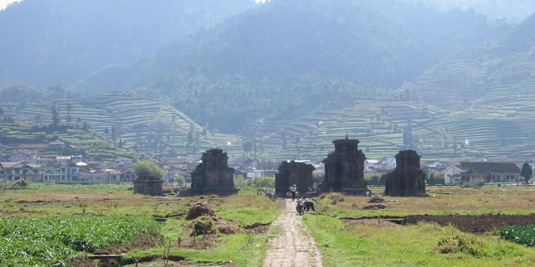 Dataran Tinggi Dieng: Deskripsi (2)