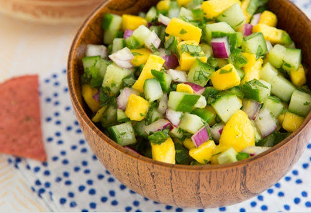 HEALTHY & APPETIZING CUCUMBER MANGO SALAD