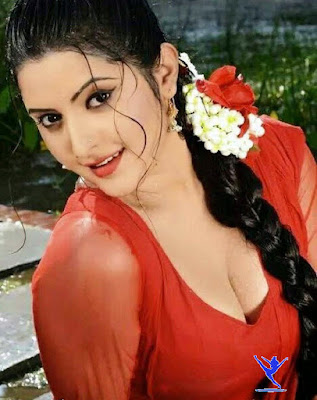 Bangladeshi Actress Pori Moni