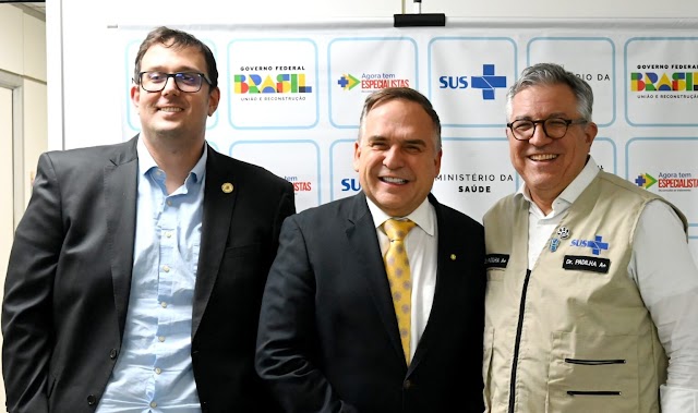 Sandro Mabel se reúne com ministro Alexandre Padilha em busca de recursos para a saúde de Goiânia