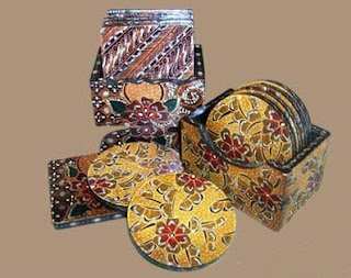 Wooden Batik Art of Natural Handicraft_005