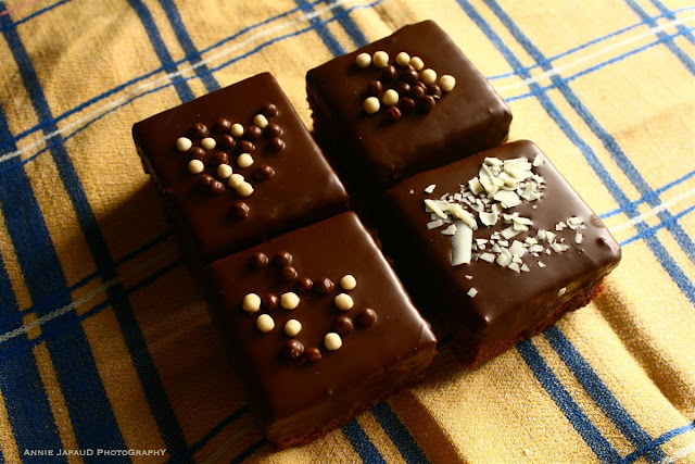 image of four chocolate squares cakes