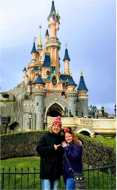 Disneyland Paris Marriage Proposal in front of castle