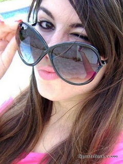 Stylish Girls Profile Pictures:Display Pictures 2011