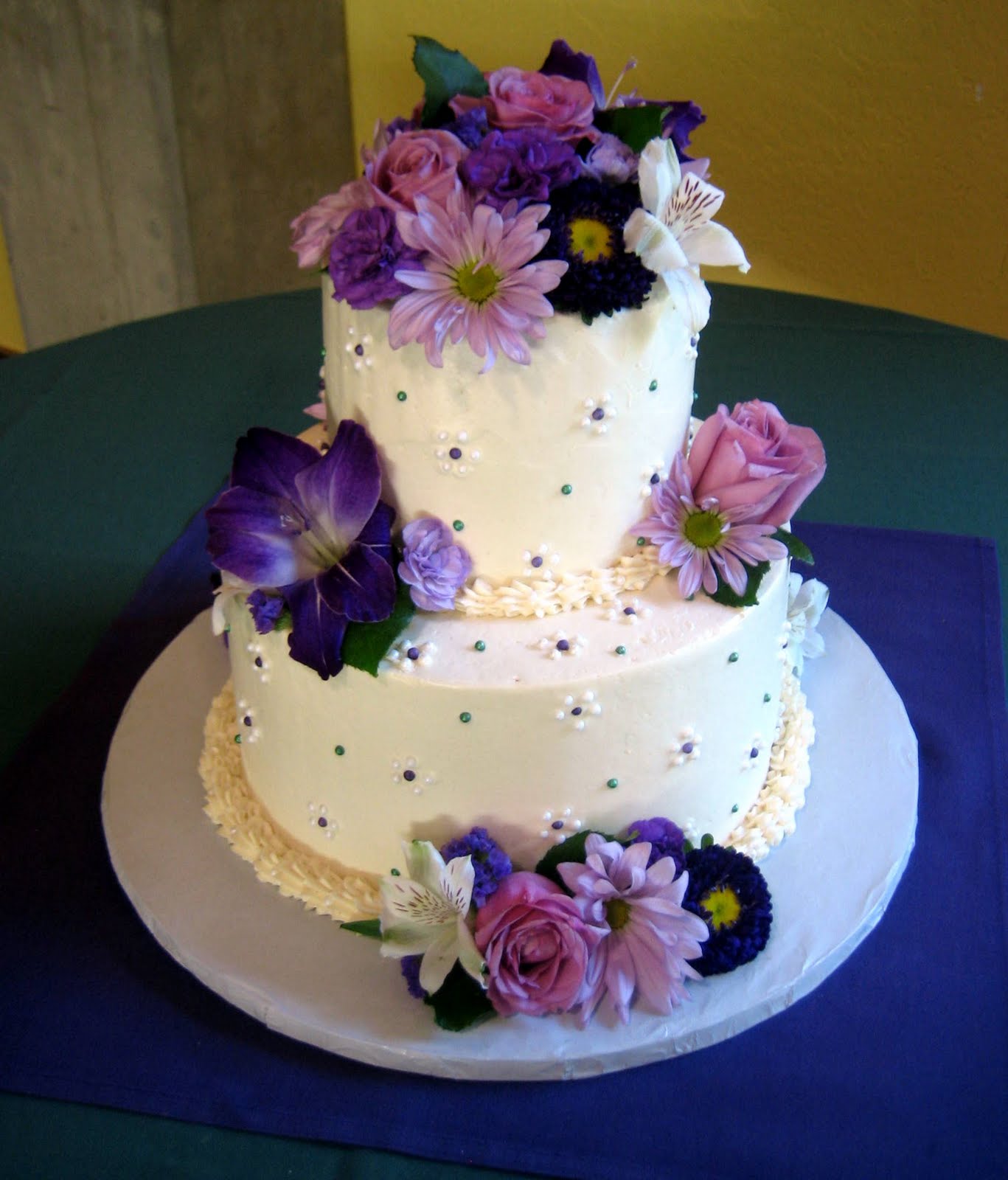 purple and white wedding cakes