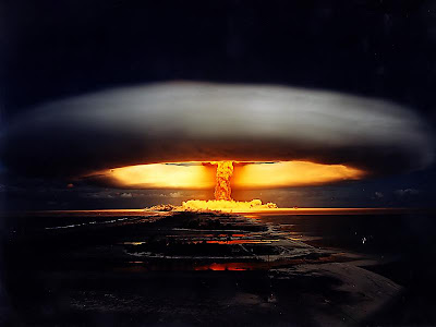 fat man atomic bomb diagram. Digitally enhanced picture