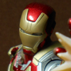 http://murakami-night.blogspot.com/2015/05/bandai-shf-iron-man-mk-42-review.html