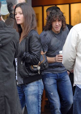 Carles Puyol with Wife