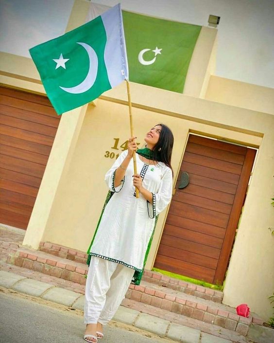 14 august name dp for girls