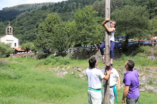 Cucaña de las fiestas de El Regato