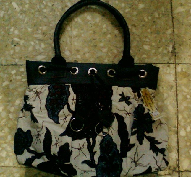 Kode tas batik 02