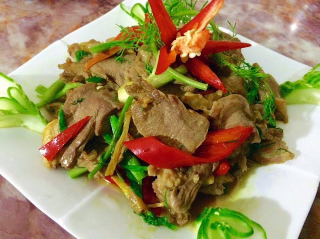 Món lưỡi heo chua cay kích thích khẩu vị người dùng 