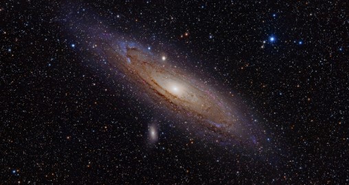 foto de la galaxia de andromeda echo por el telescopio hubble 