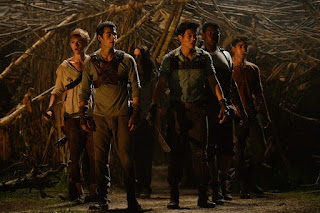 the maze runner-thomas brodie-sangster-dylan obrien-kaya scodelario-ki hong lee-dexter darden-alexander flores