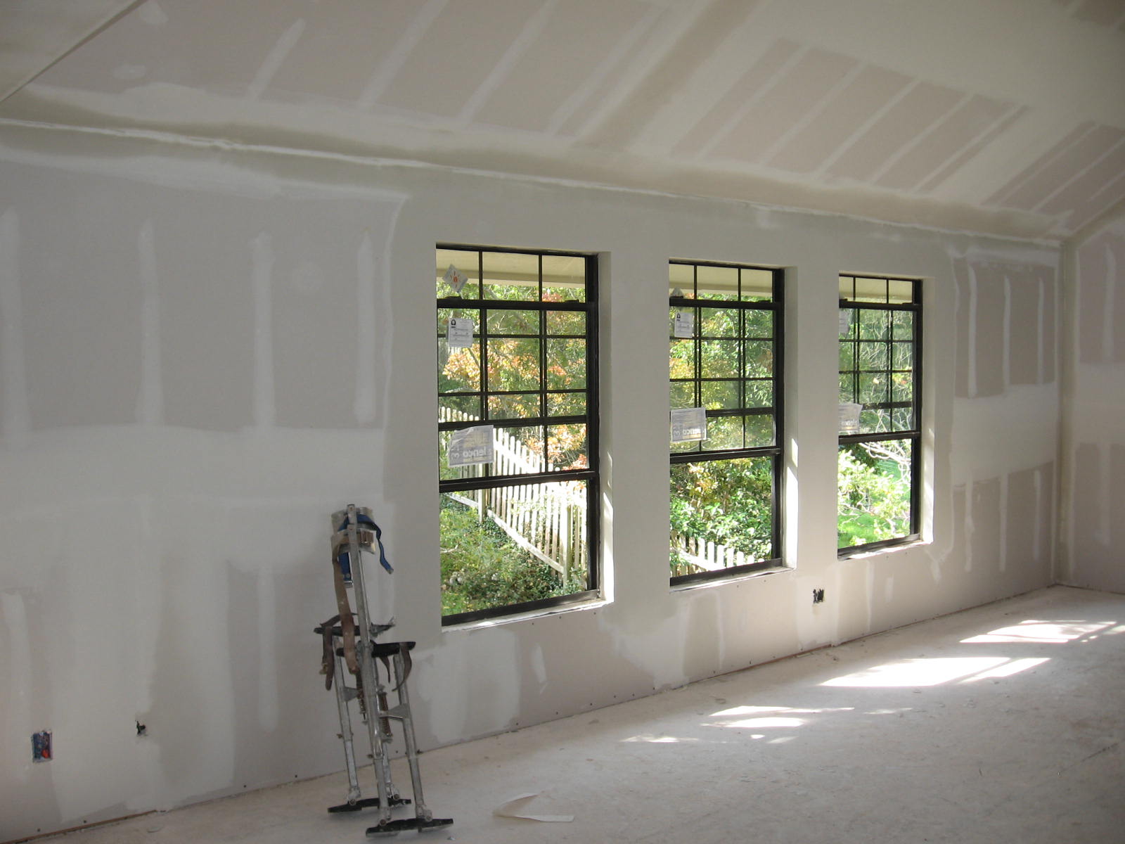  living room received a face lift. See the transition of space through title=