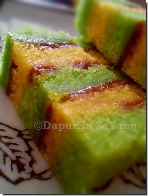 DapurKu SaYang: Kek Lapis Asam Manis Kukus (Updated)