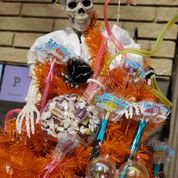 Image: Halloween Candy Tree, topped with a Skeleton