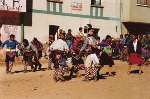 Dos muertos en festividad ancestral del Tinku en Bolivia 