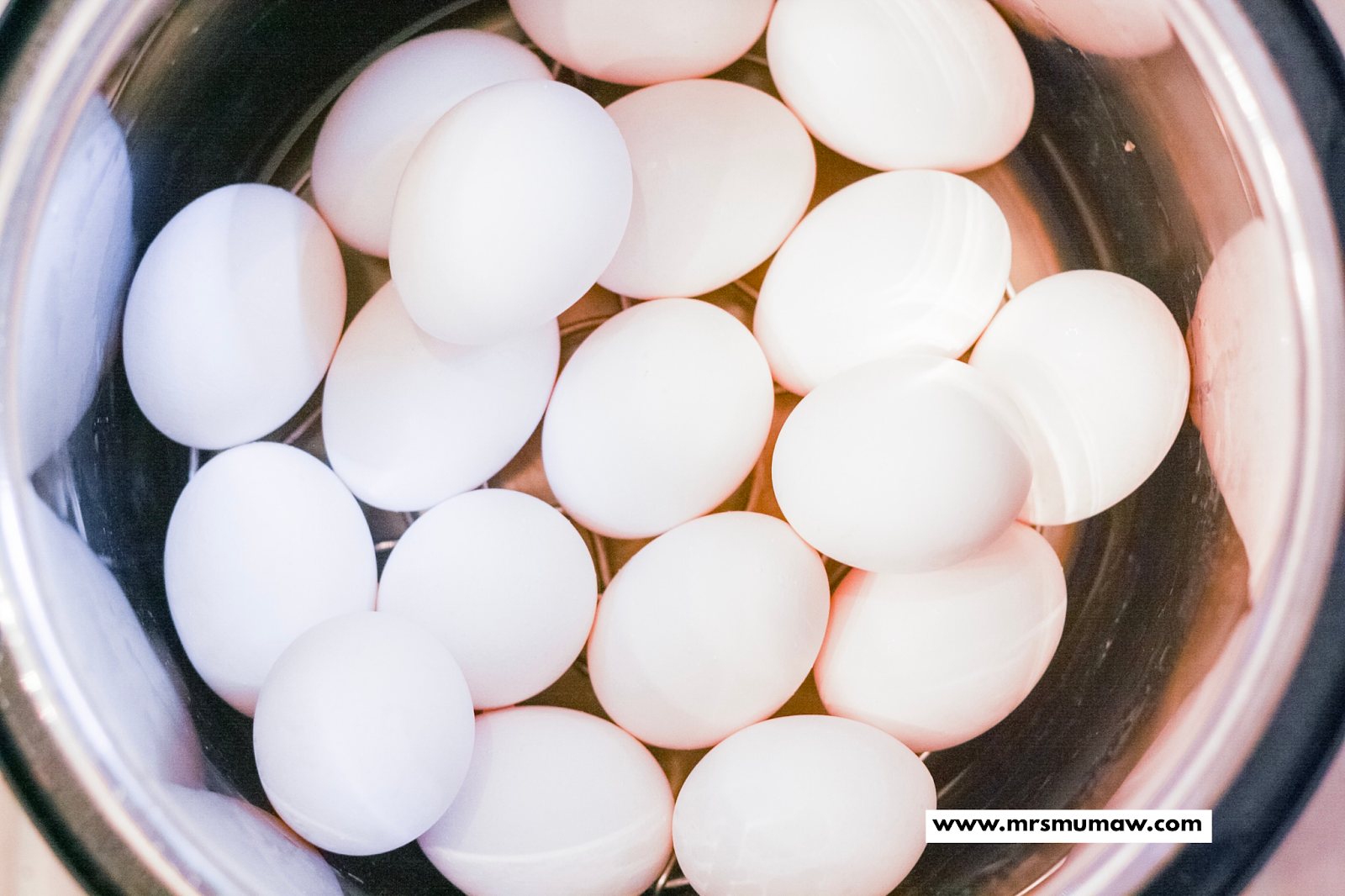 How to get perfect hard boiled eggs in minutes