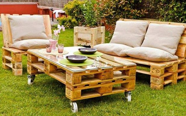 Pallet Outdoor Furniture