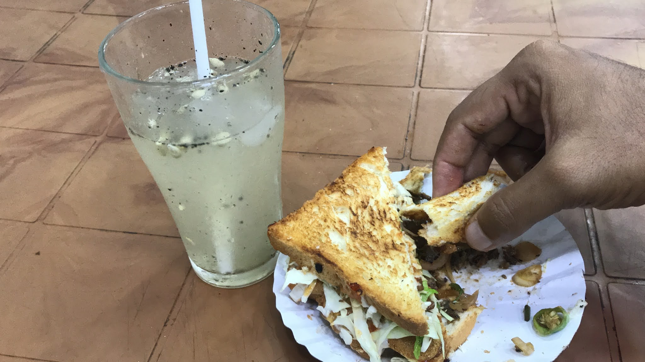 ALUTHKADE STREETFOOD -  Excellent Street  Food Varieties At Aluthkade, Colombo - Sri Lanka.